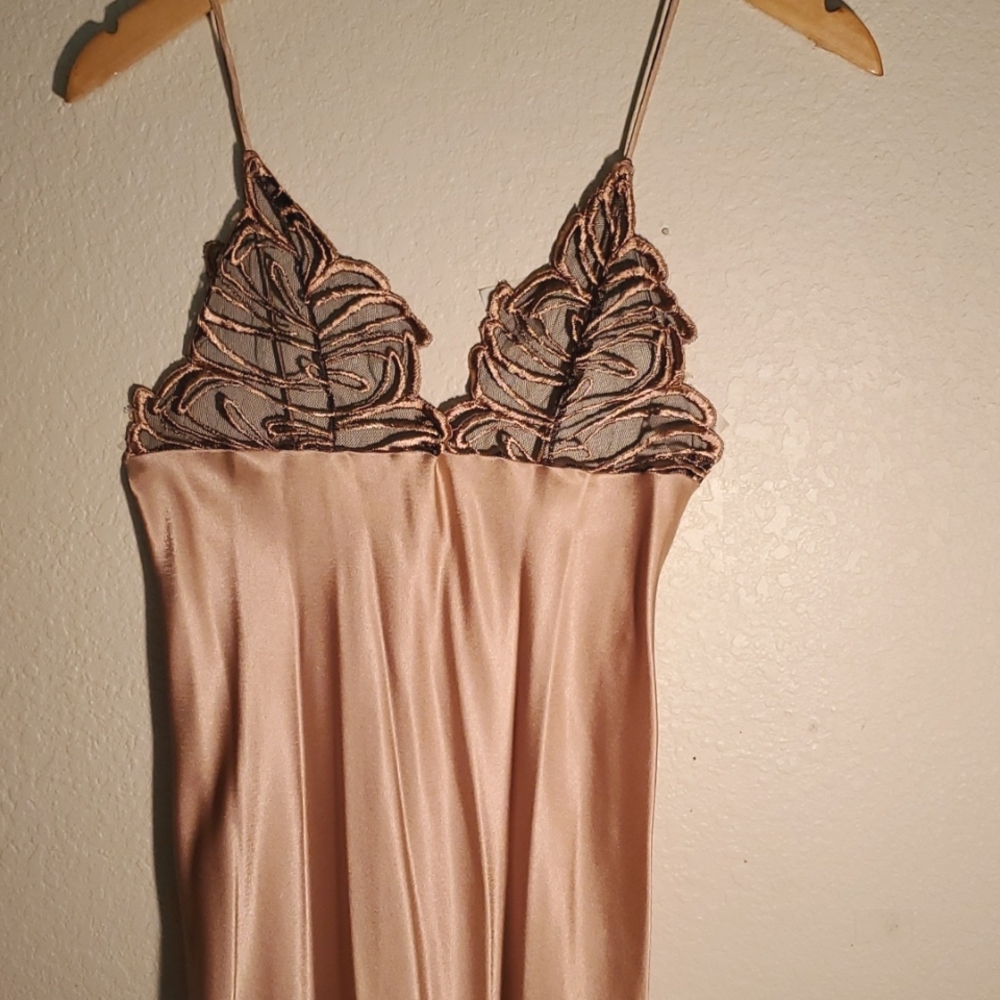 VTG GORGEOUS LOUNGING GOWN & JACKET- RALPH MONTENERO SMALL - Picture 6 of 14